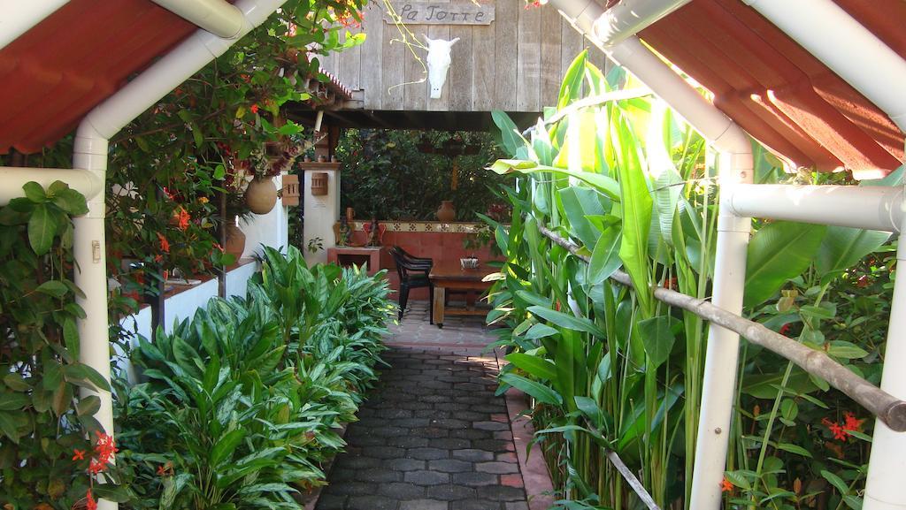 Quinta Erika Boutique Hotel By Rotamundos Coyuca de Benitez Buitenkant foto